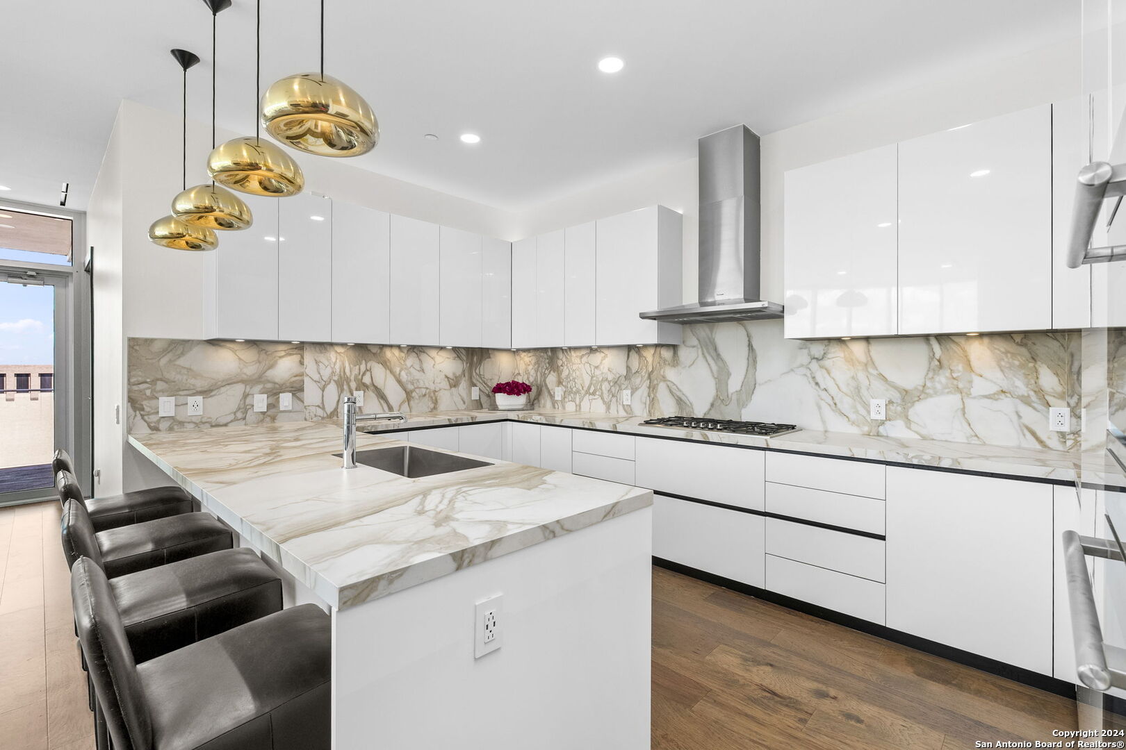 123 Lexington Ave 1501