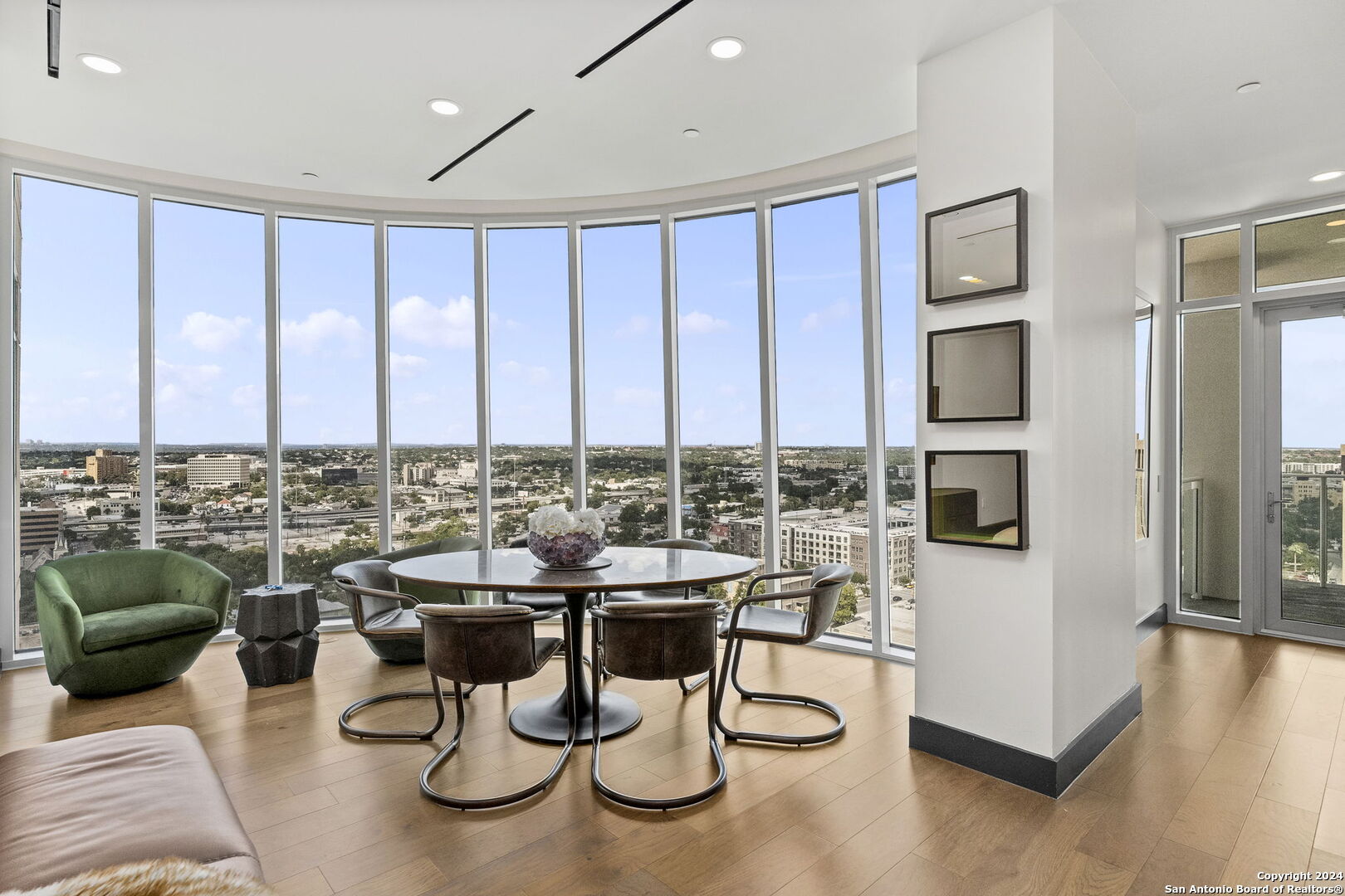 123 Lexington Ave 1501