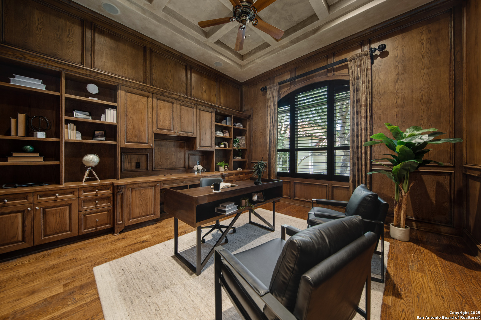 607 Bentley Manor