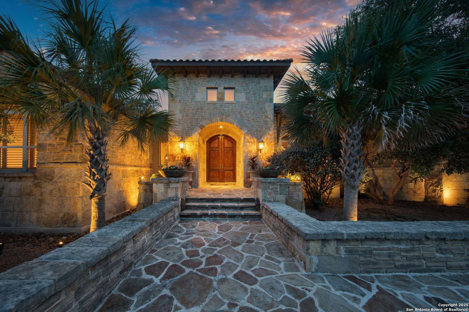 607 Bentley Manor