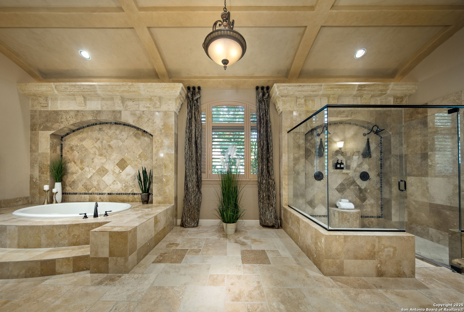 607 Bentley Manor