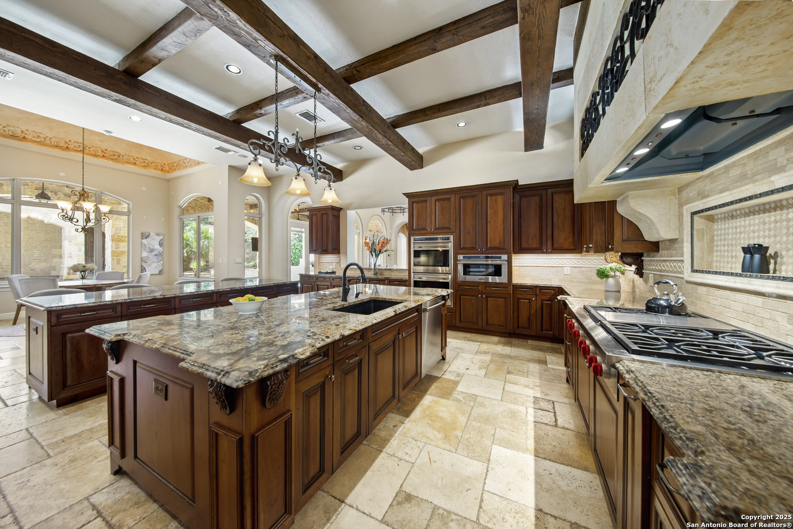 607 Bentley Manor
