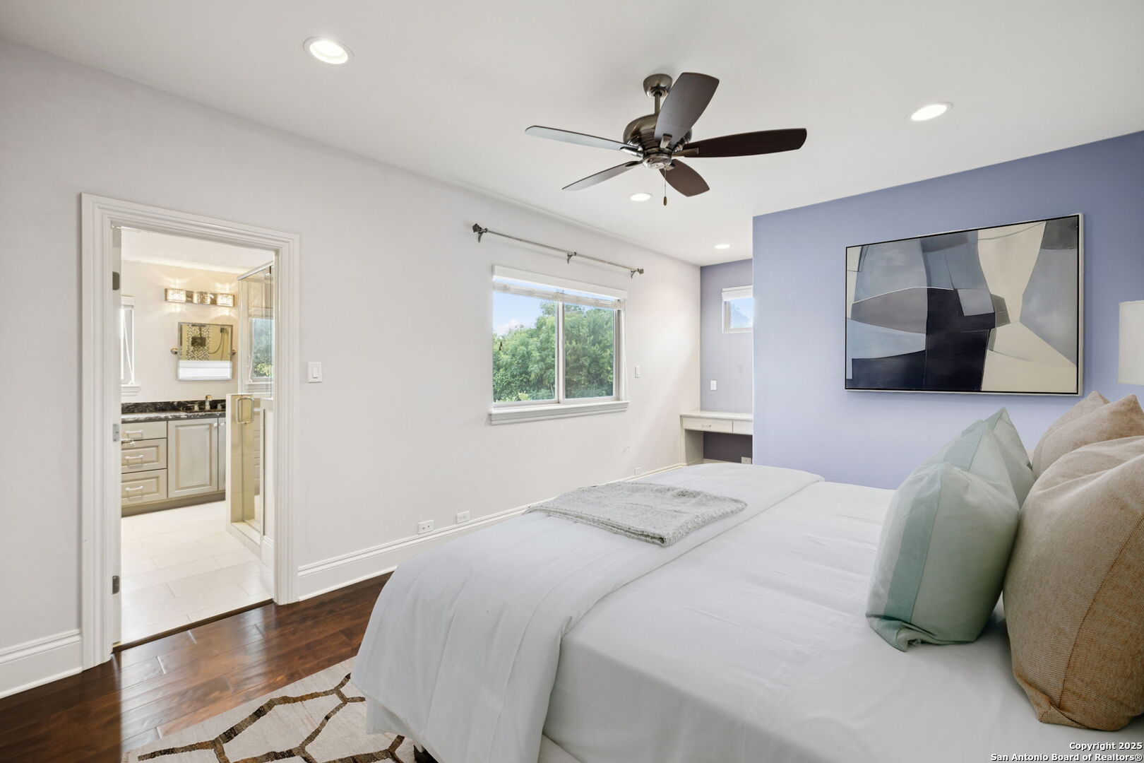 836 Canterbury Hill