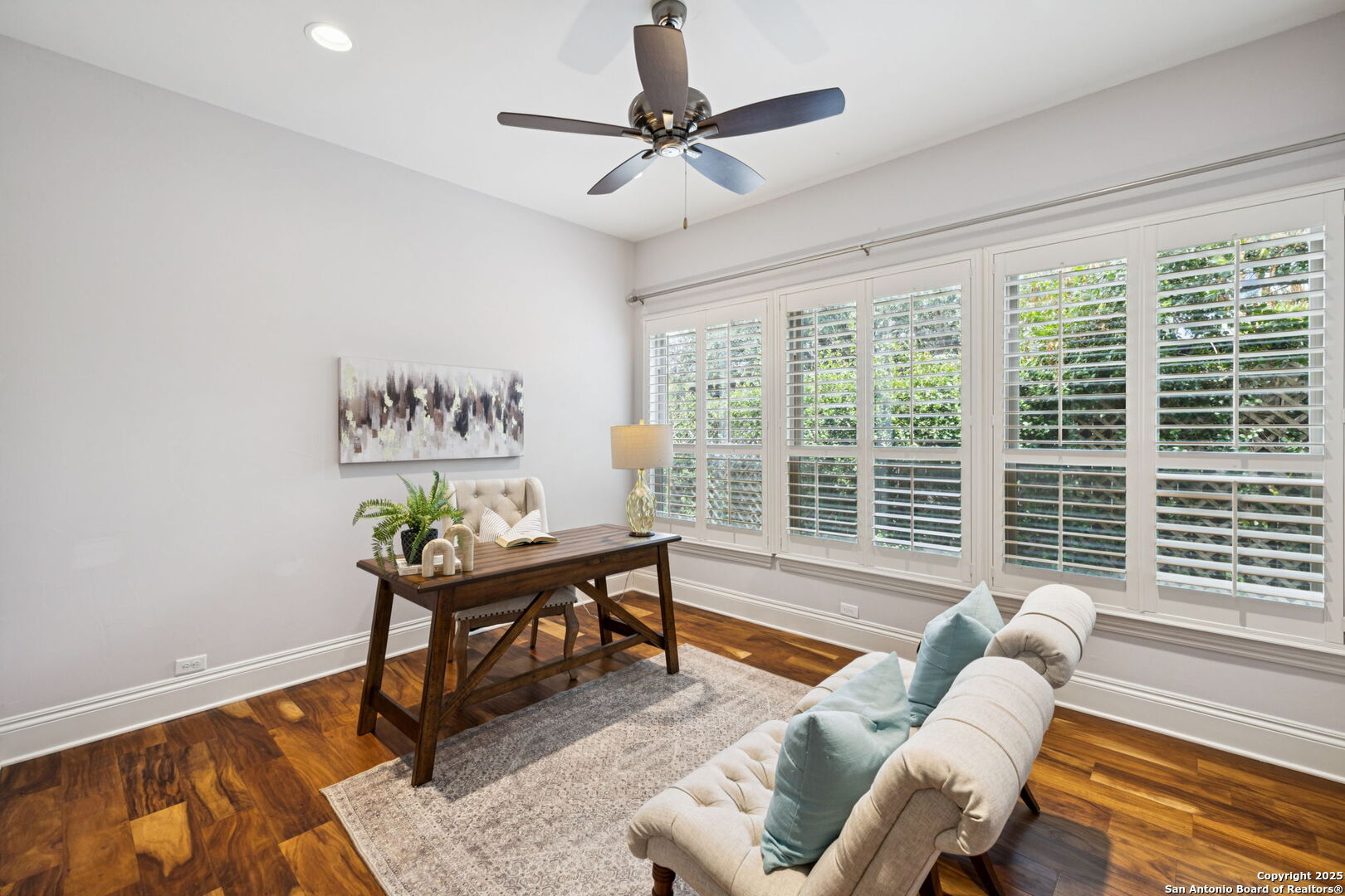 836 Canterbury Hill
