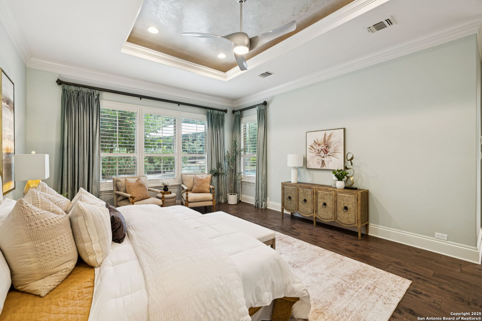 836 Canterbury Hill