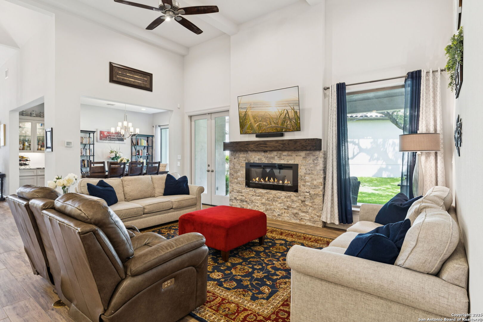 7142 Bluff Run