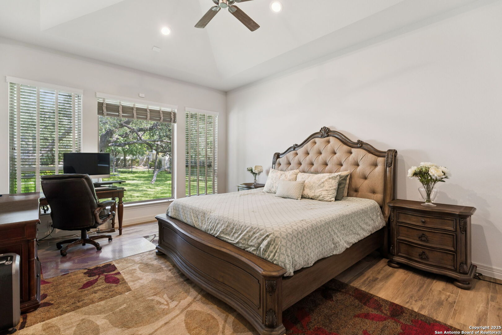 7142 Bluff Run