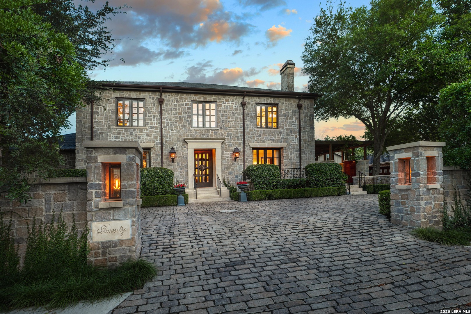 20 Thornhurst