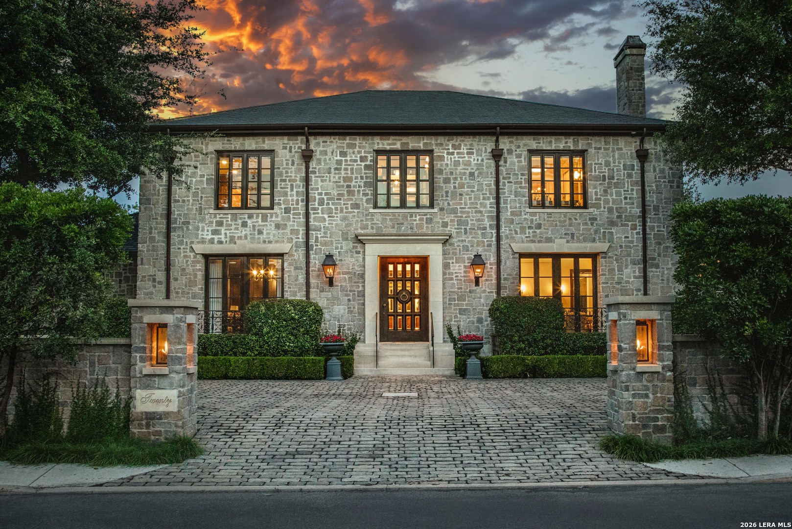 20 Thornhurst