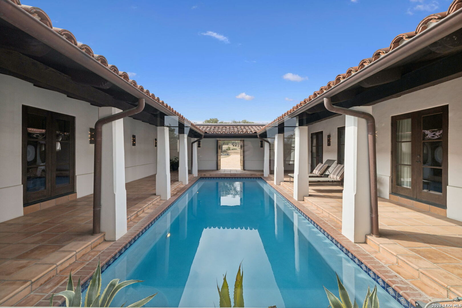 2835 Palomino Springs