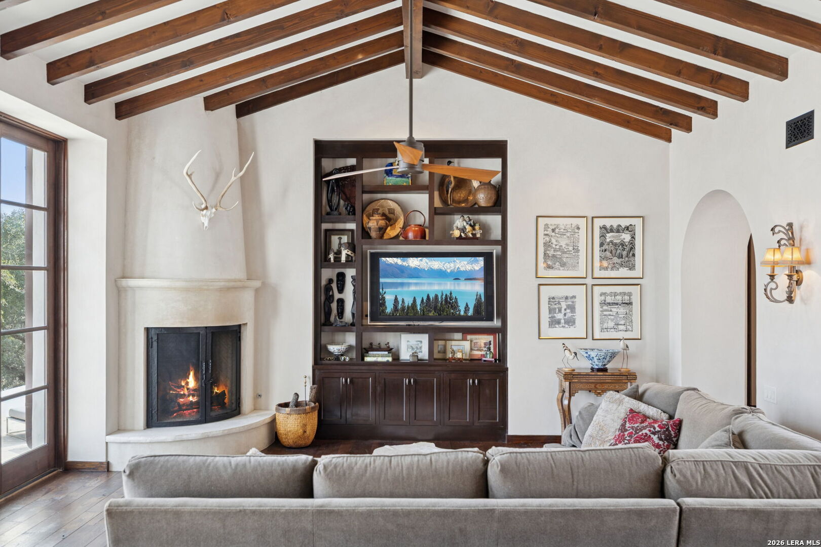 2835 Palomino Springs