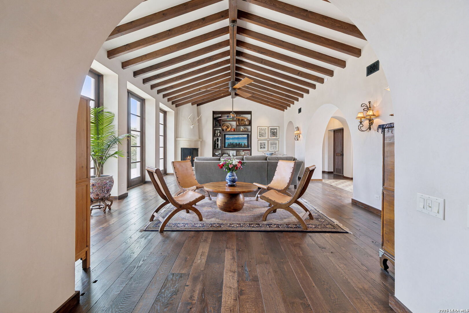 2835 Palomino Springs