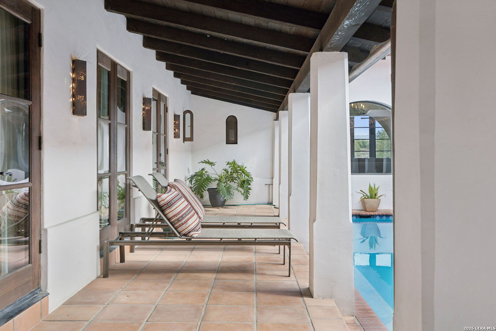 2835 Palomino Springs