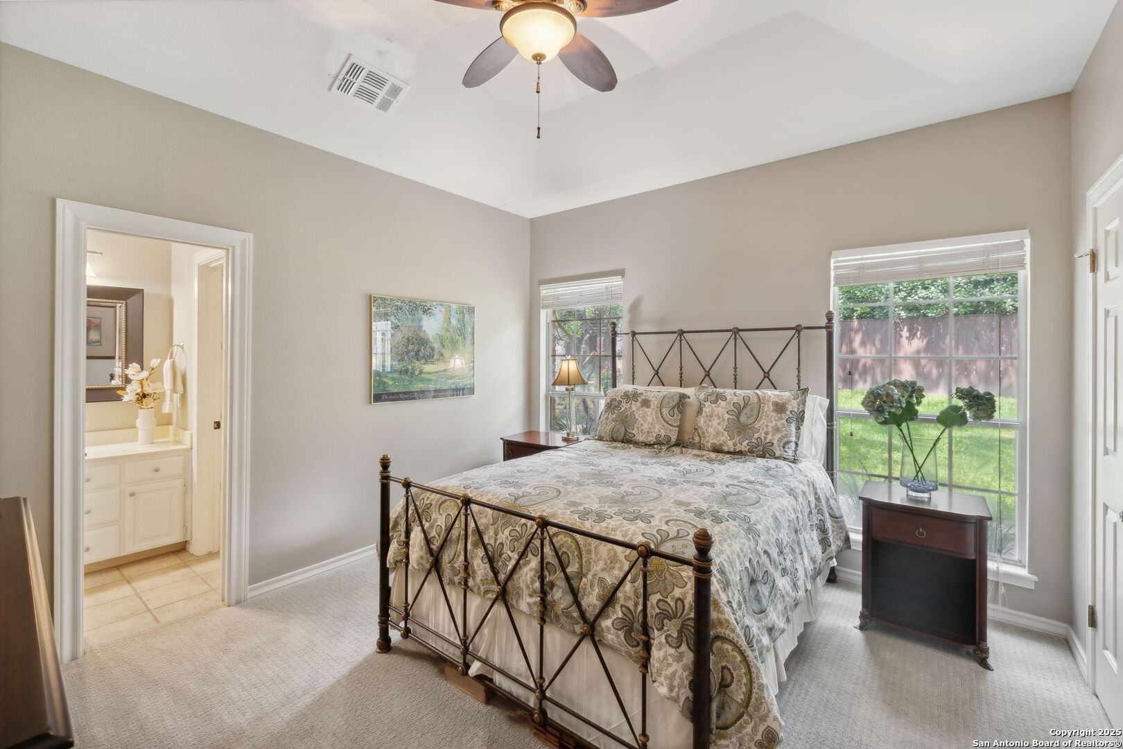 10 Inwood Manor