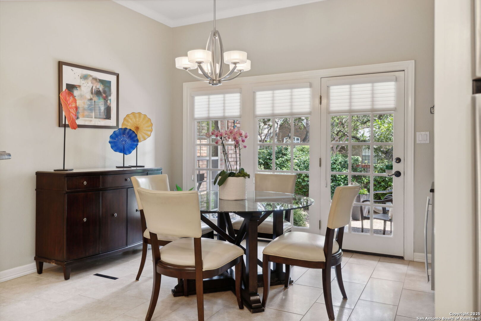 10 Inwood Manor