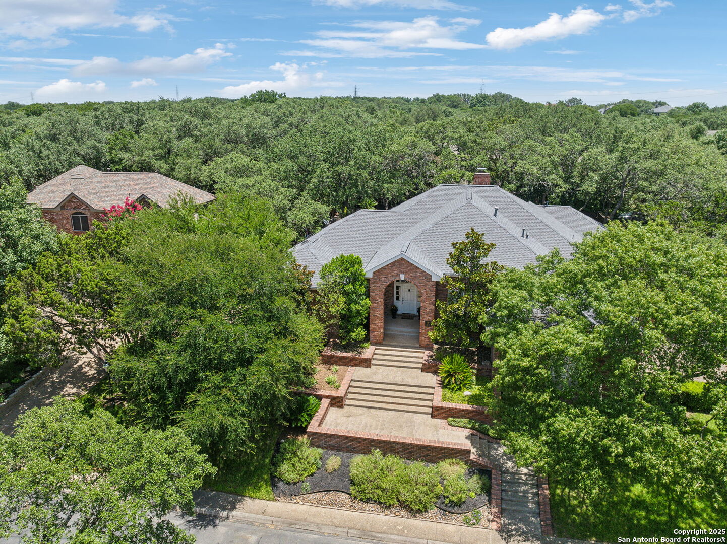 10 Inwood Manor
