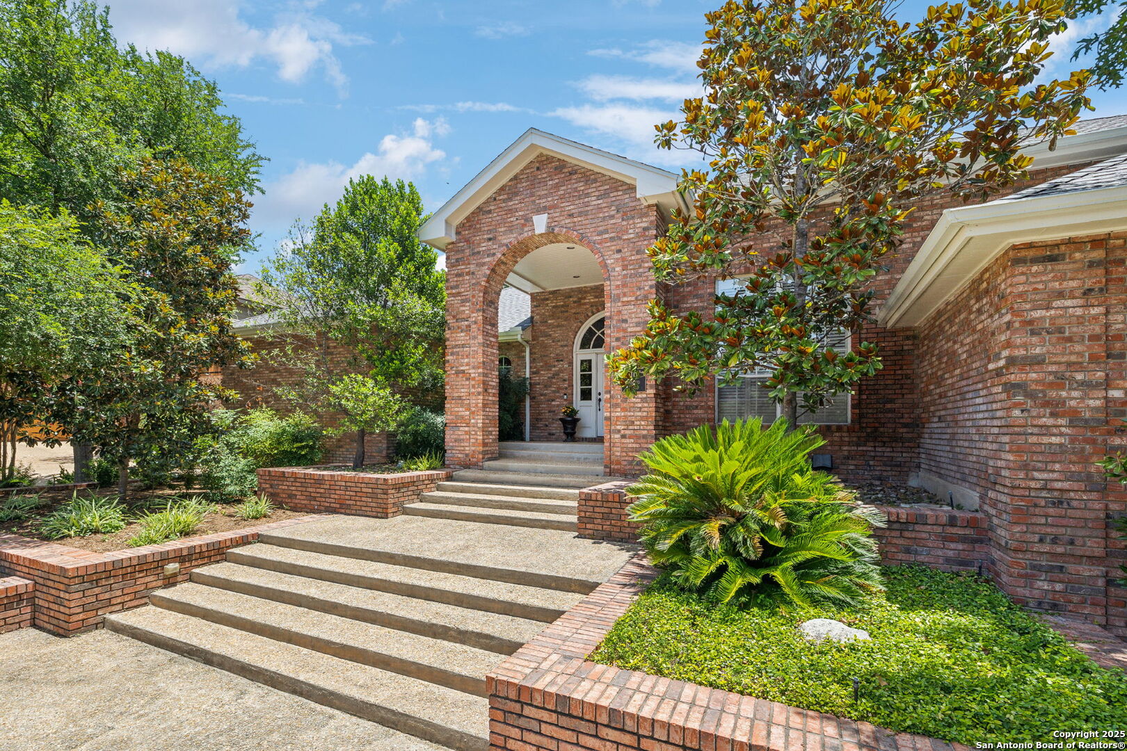 10 Inwood Manor