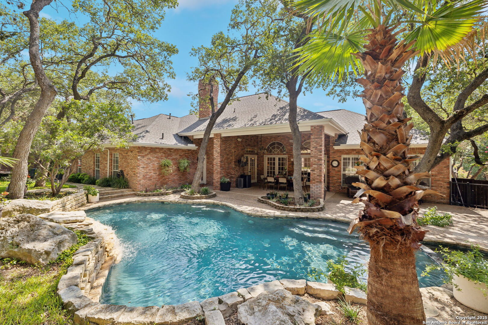 10 Inwood Manor
