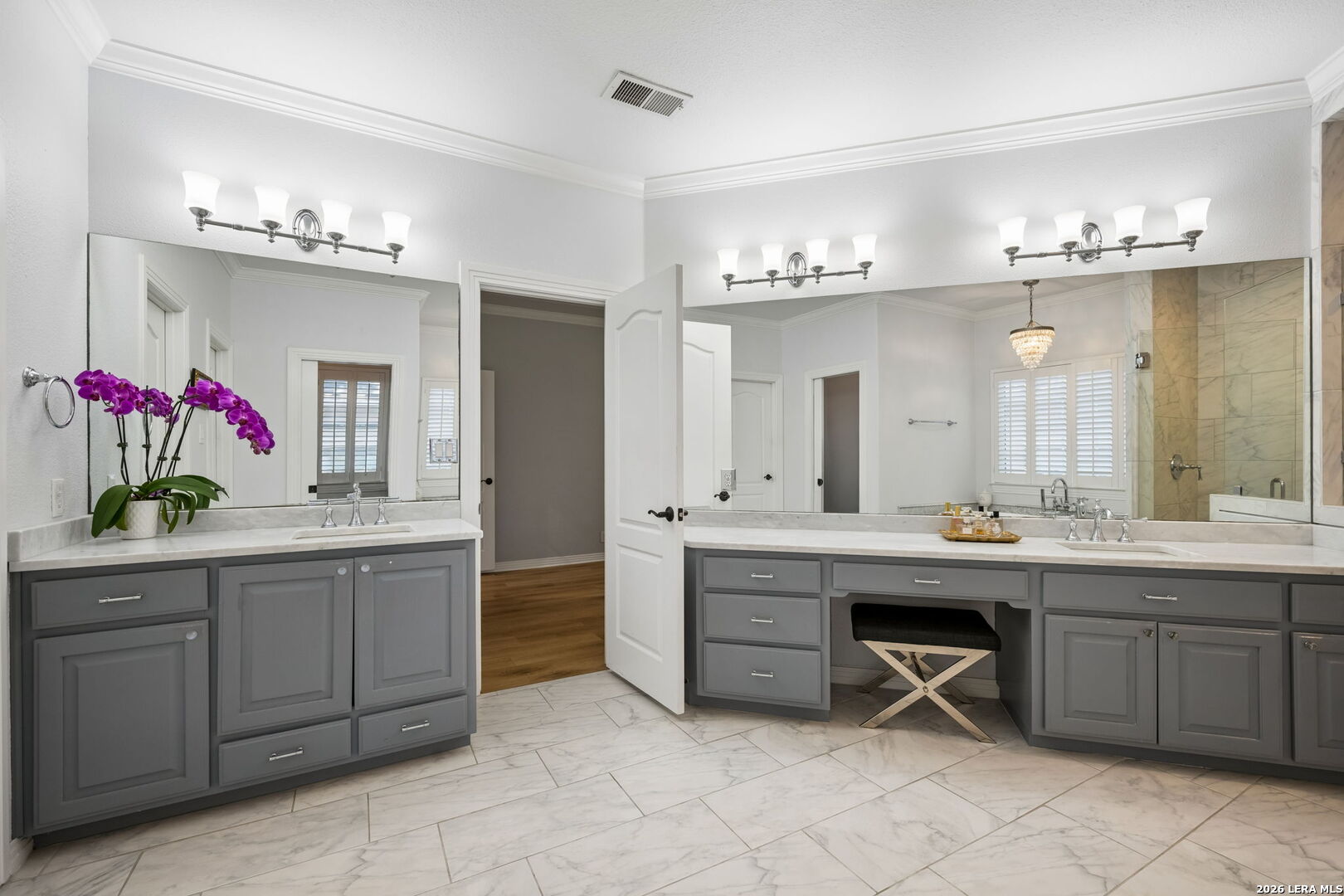 10 Inwood Knoll