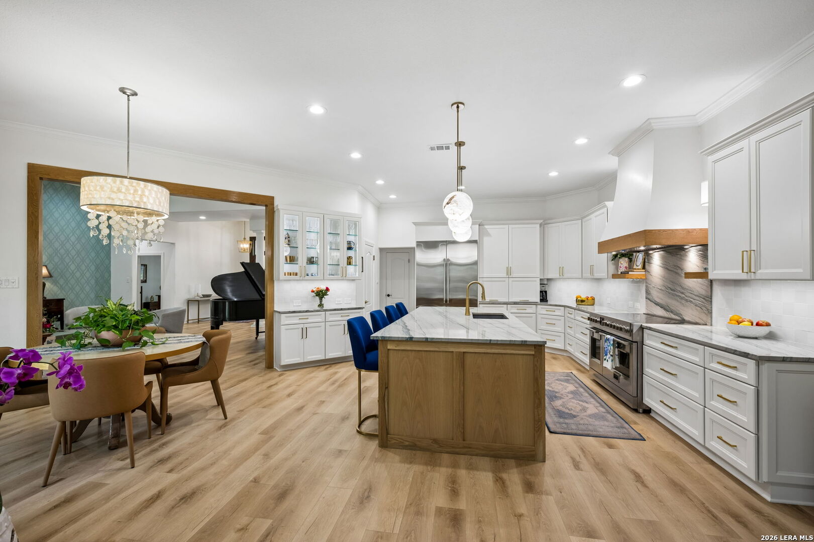10 Inwood Knoll