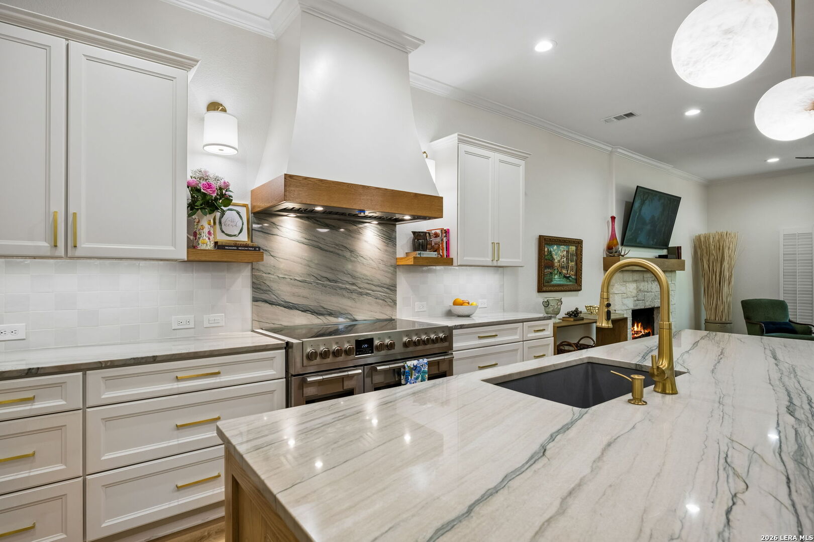 10 Inwood Knoll