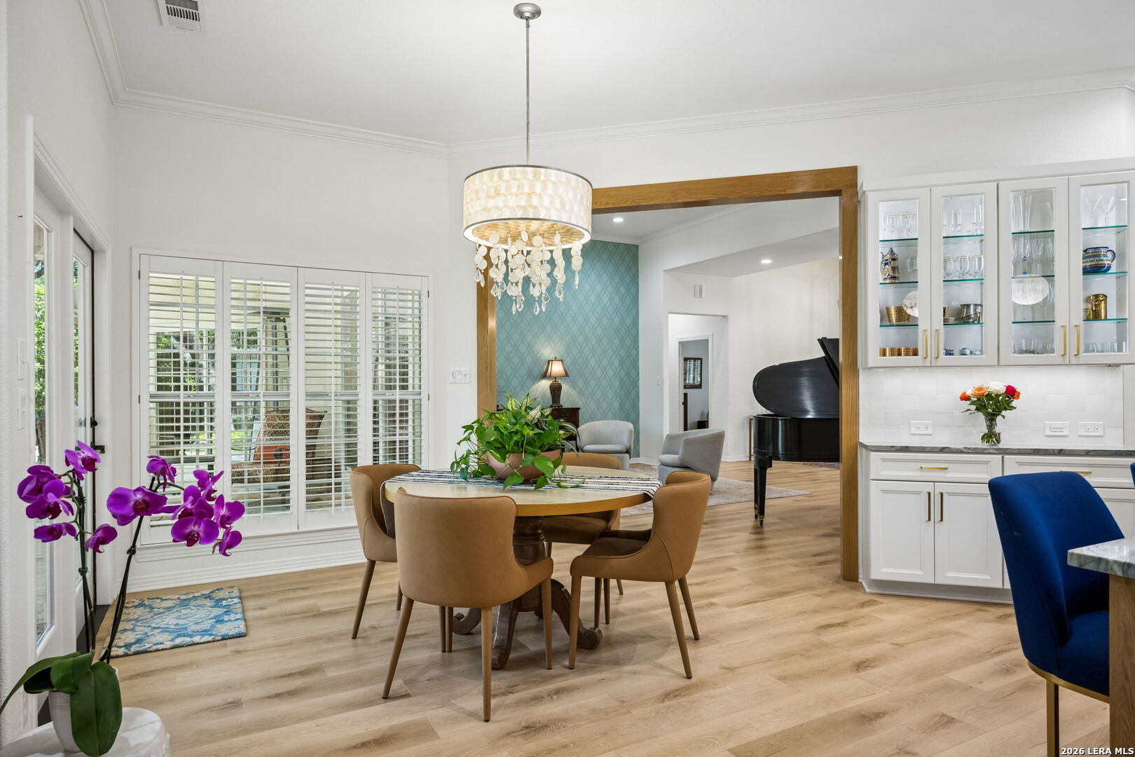 10 Inwood Knoll