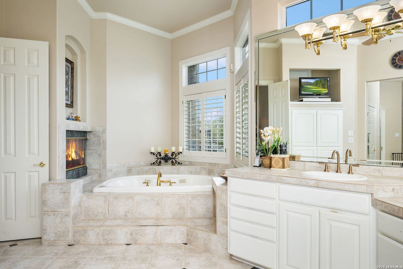 8040 Rolling Acres Trail