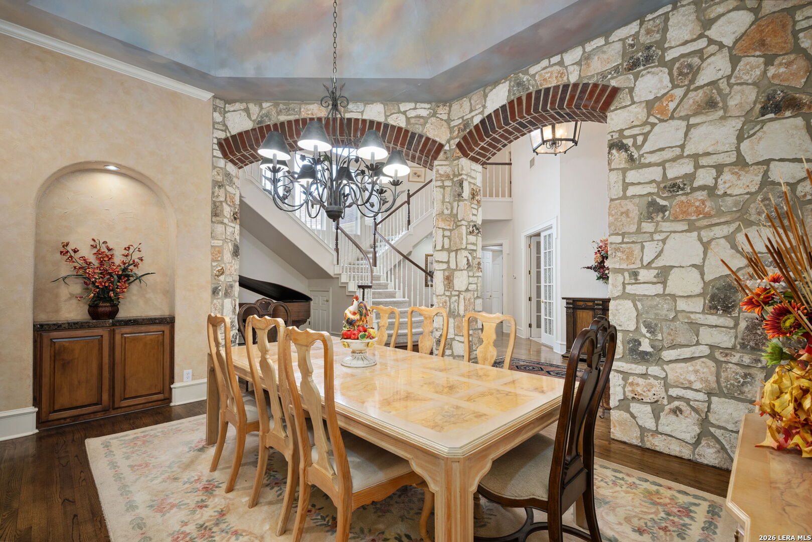 8040 Rolling Acres Trail