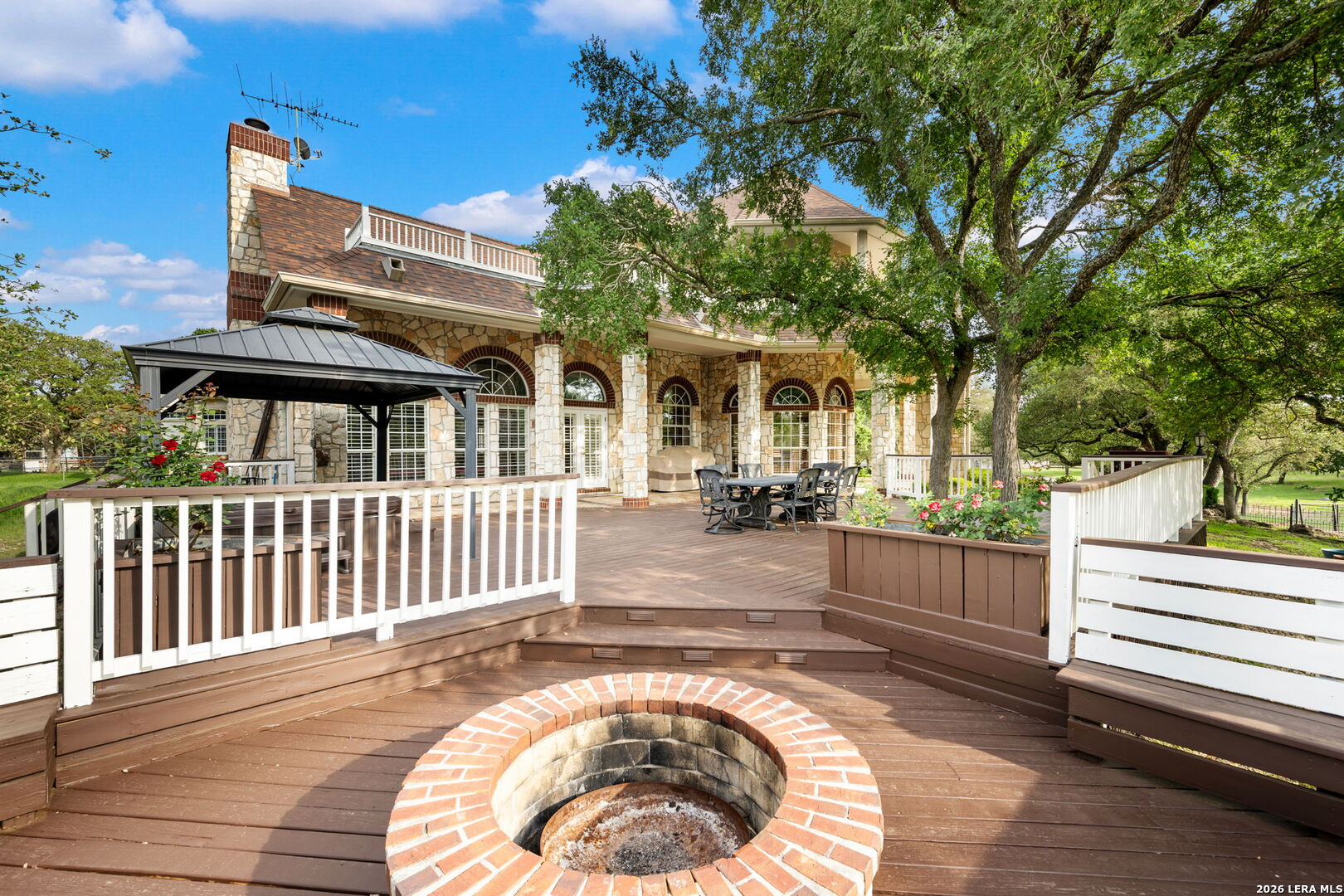 8040 Rolling Acres Trail