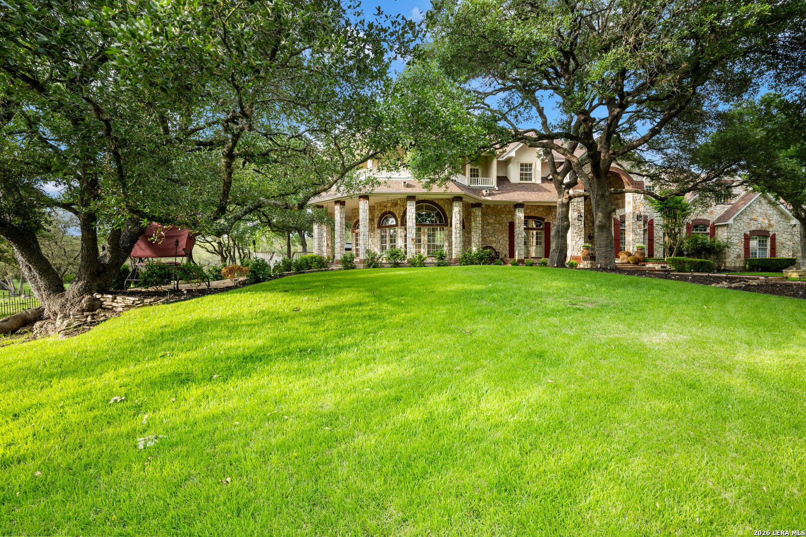 8040 Rolling Acres Trail