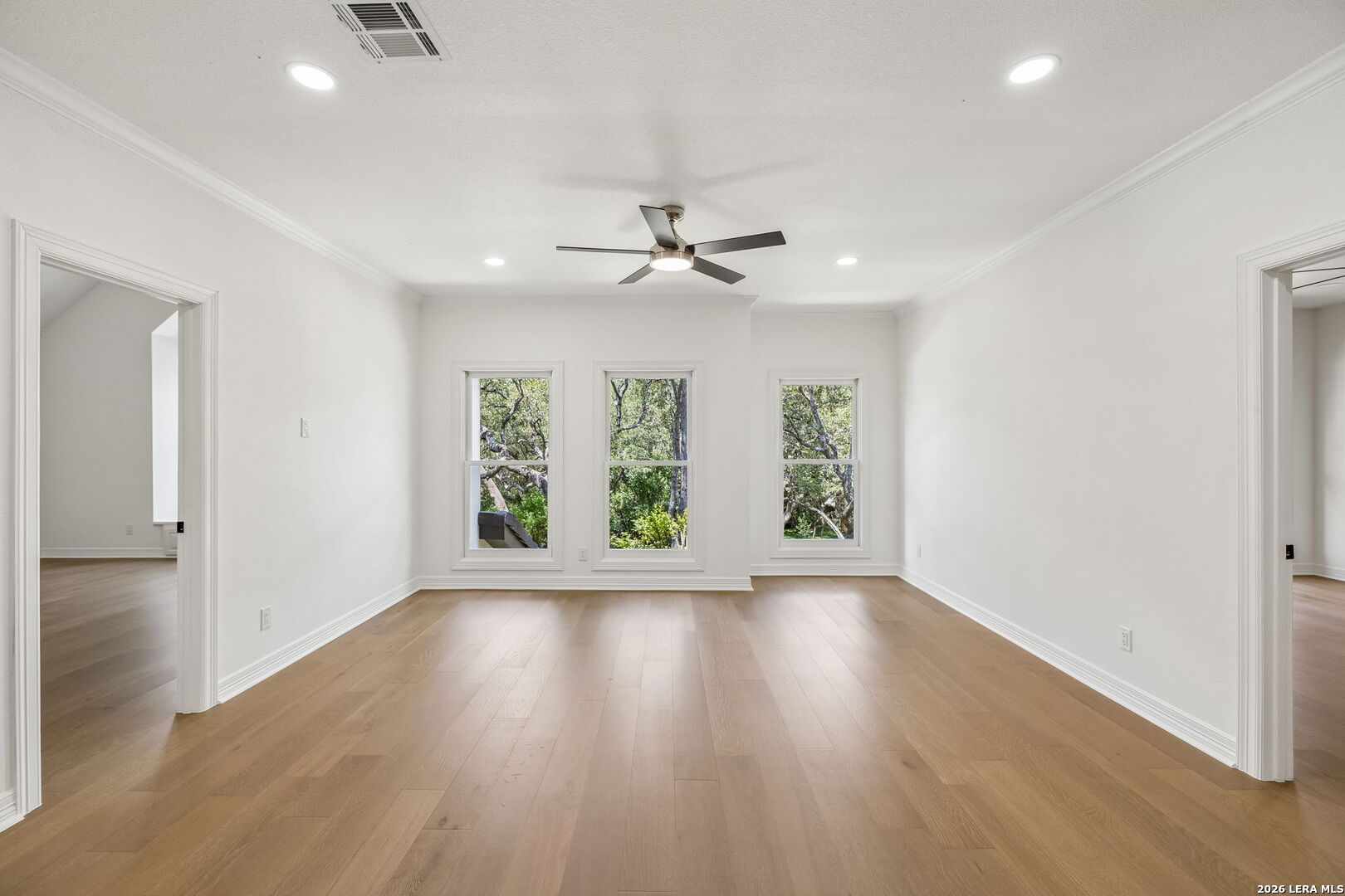203 Durand Oak