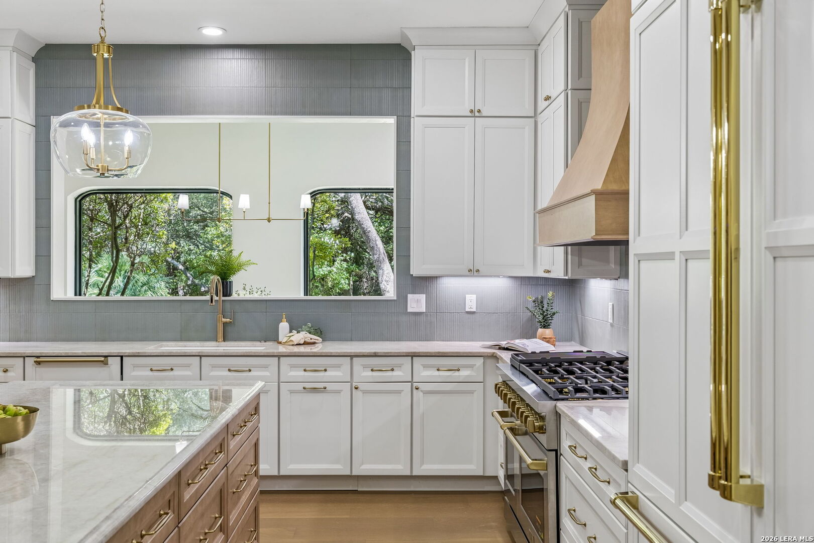 203 Durand Oak