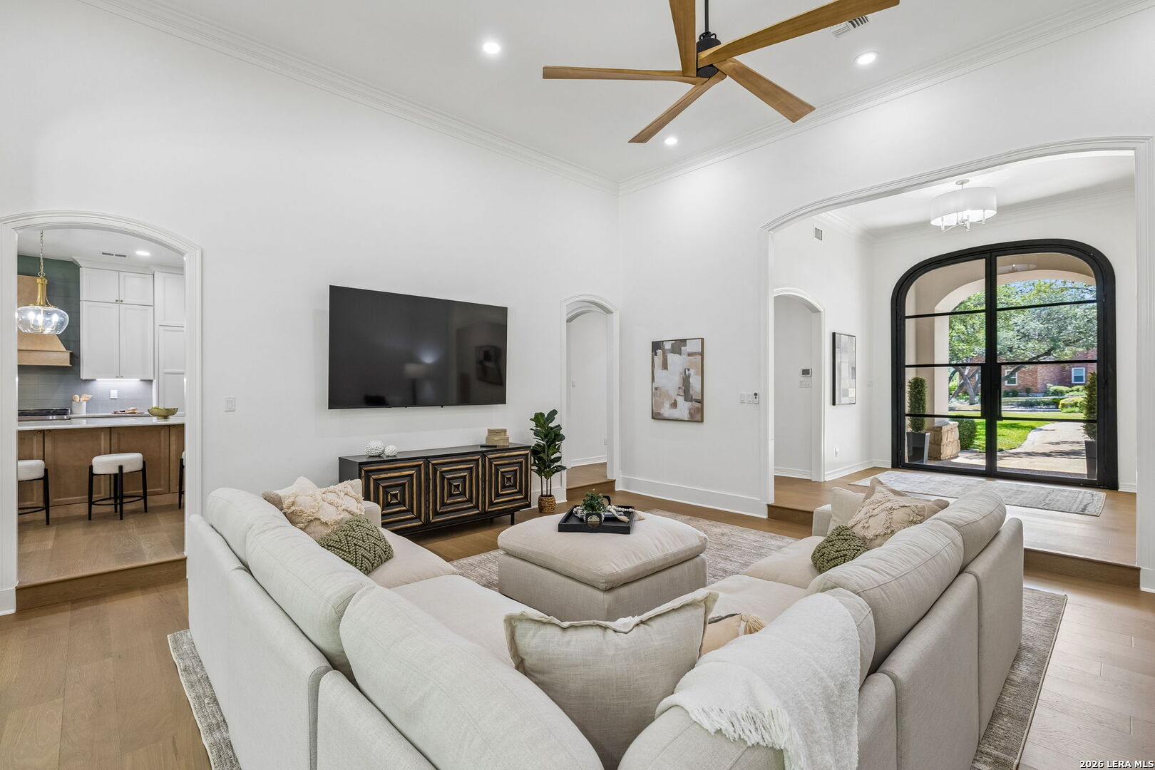 203 Durand Oak