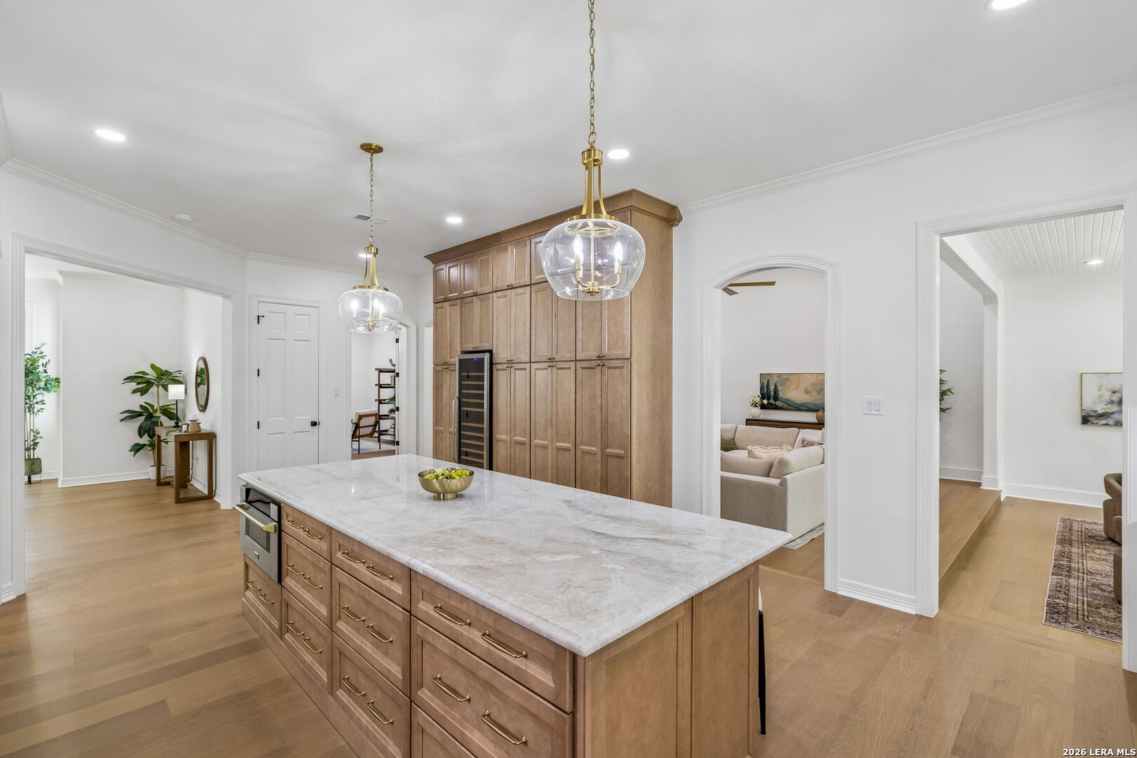 203 Durand Oak
