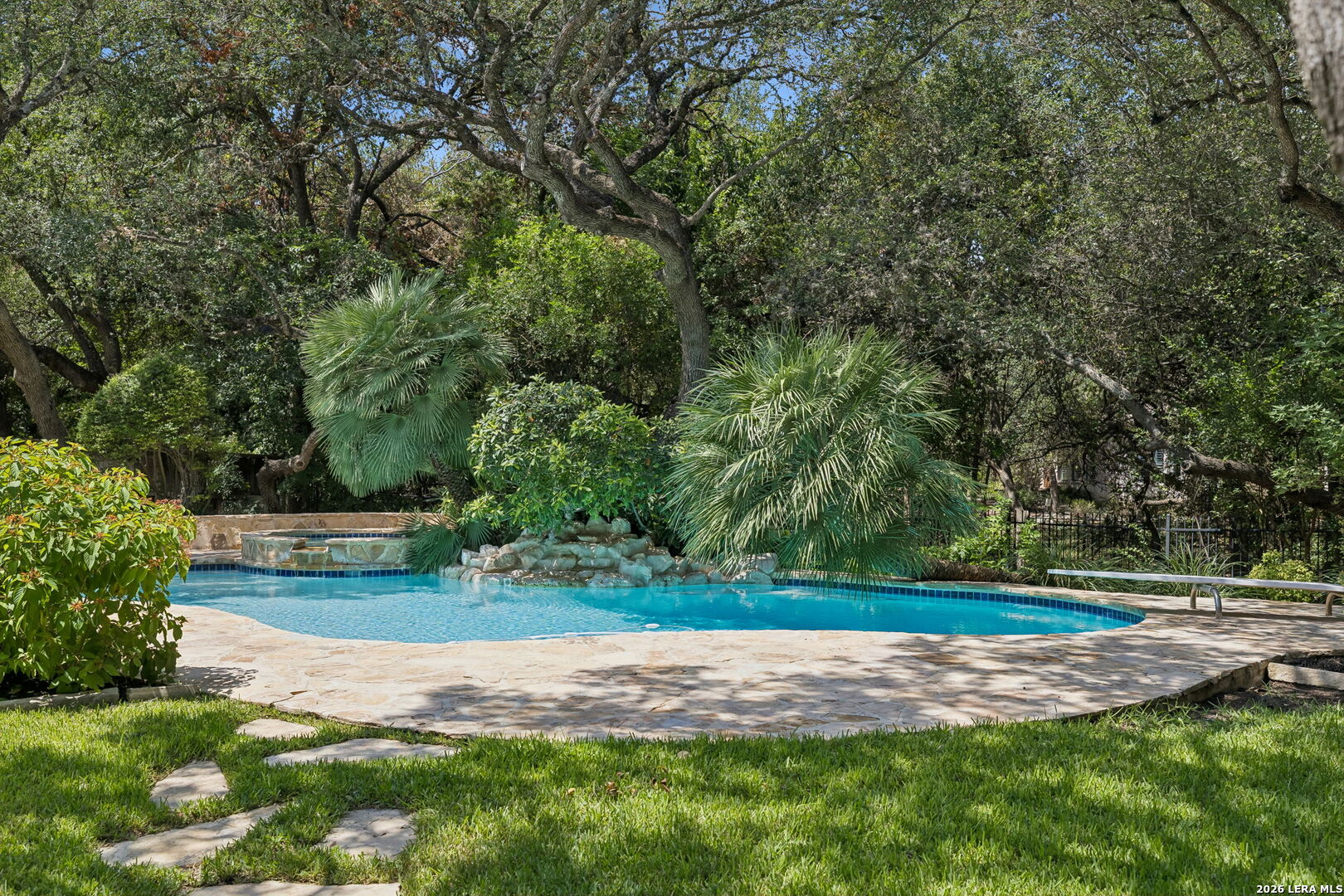 203 Durand Oak
