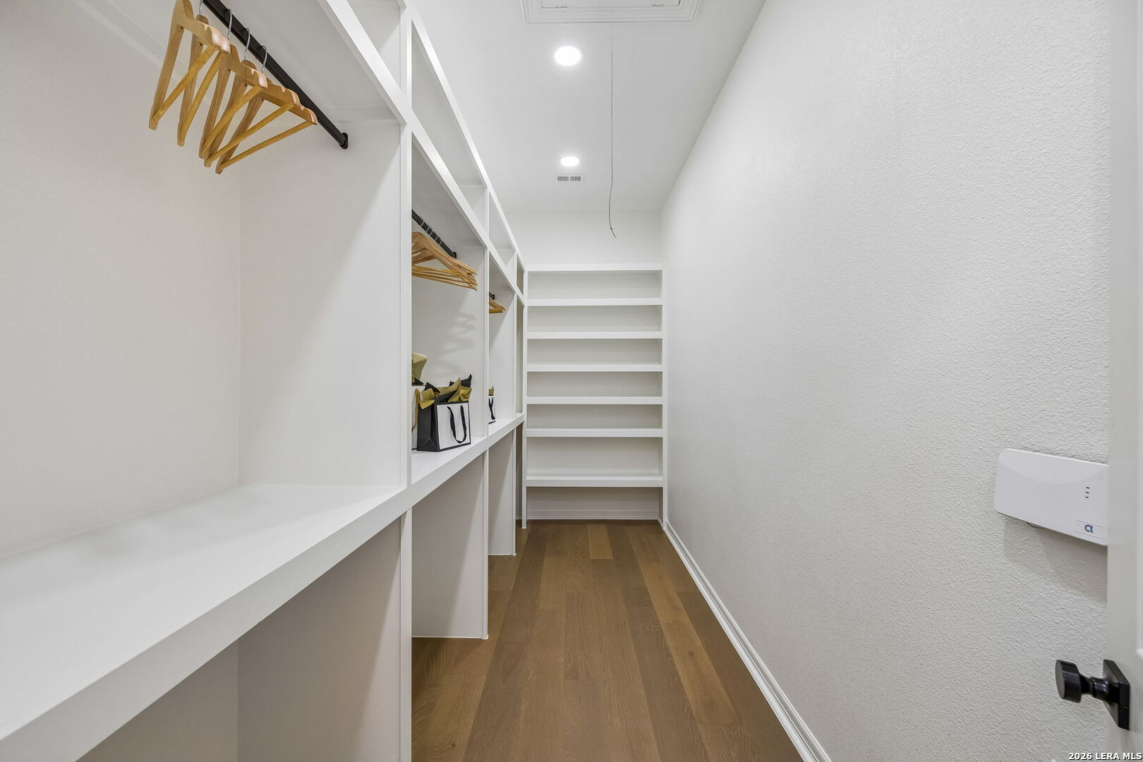 203 Durand Oak