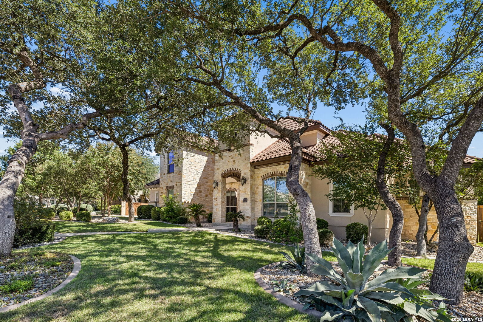 210 Persimmon Pond