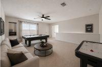 805 Catumet DR