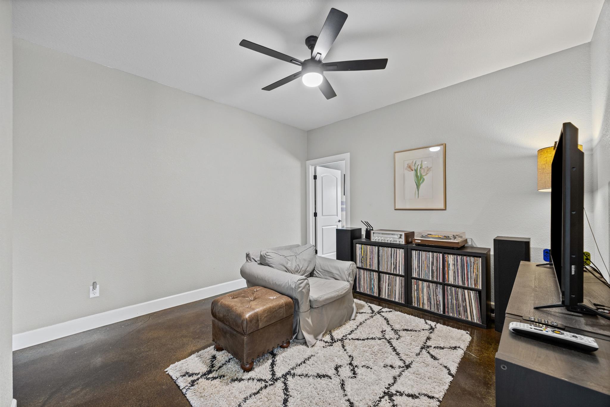 204 Joshua DR