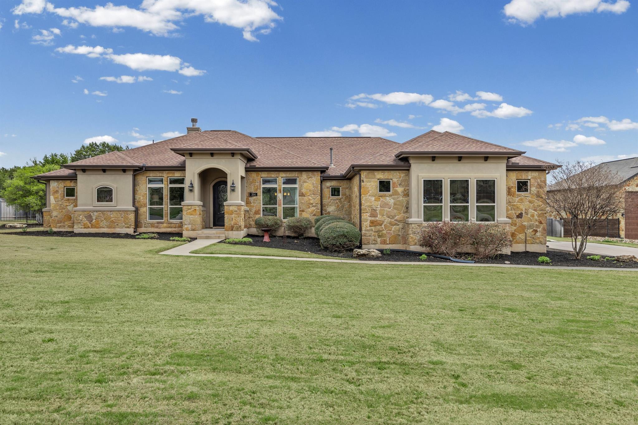 204 Joshua DR