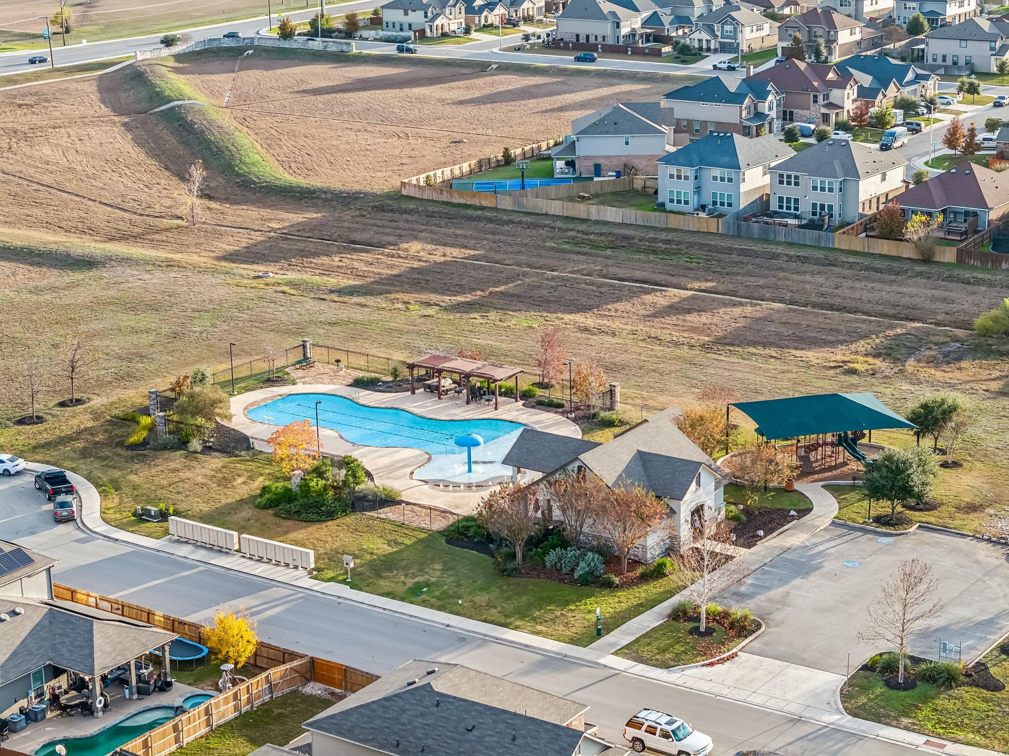 2069 Brandywine DR