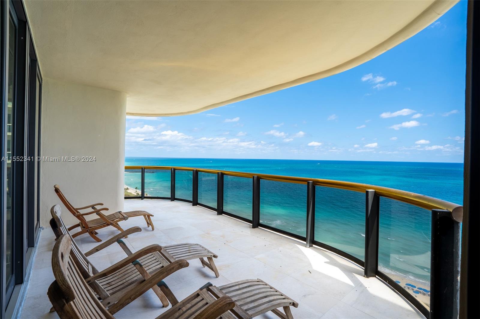 9999 Collins Ave # 19D