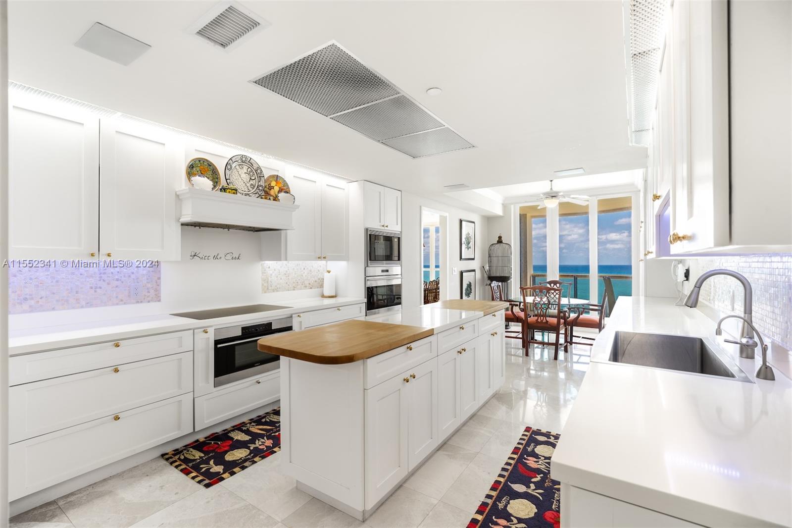 9999 Collins Ave # 19D