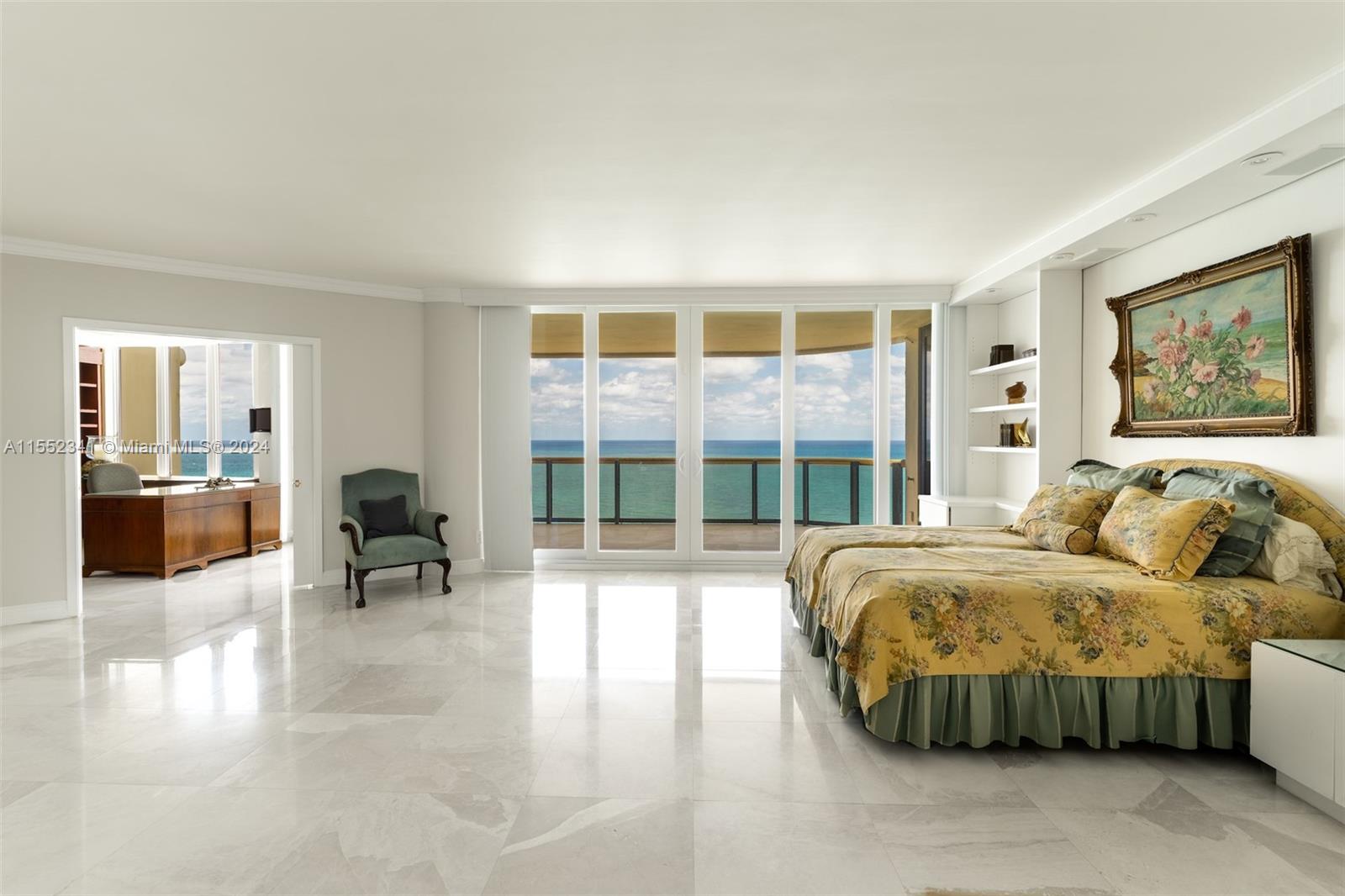 9999 Collins Ave # 19D