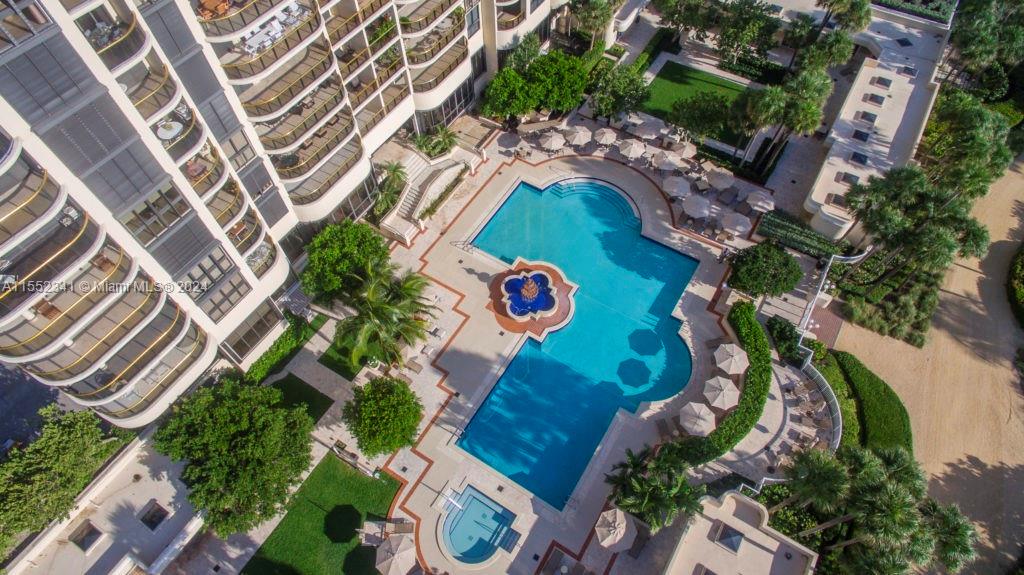 9999 Collins Ave # 19D