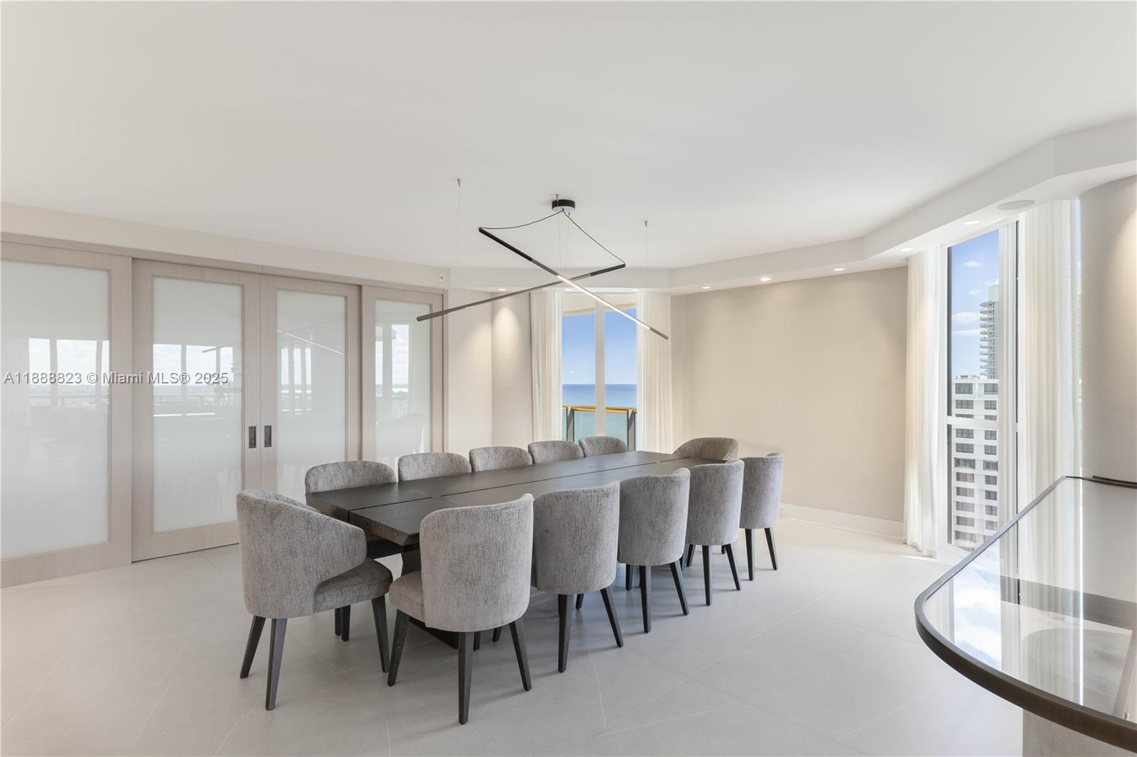 9999 Collins Ave # 19K