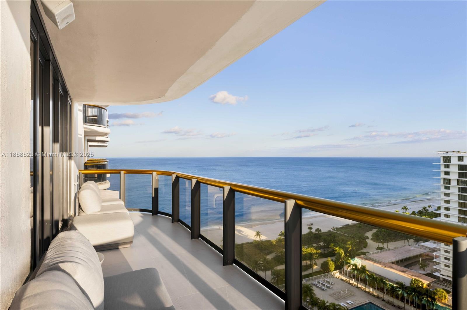 9999 Collins Ave # 19K