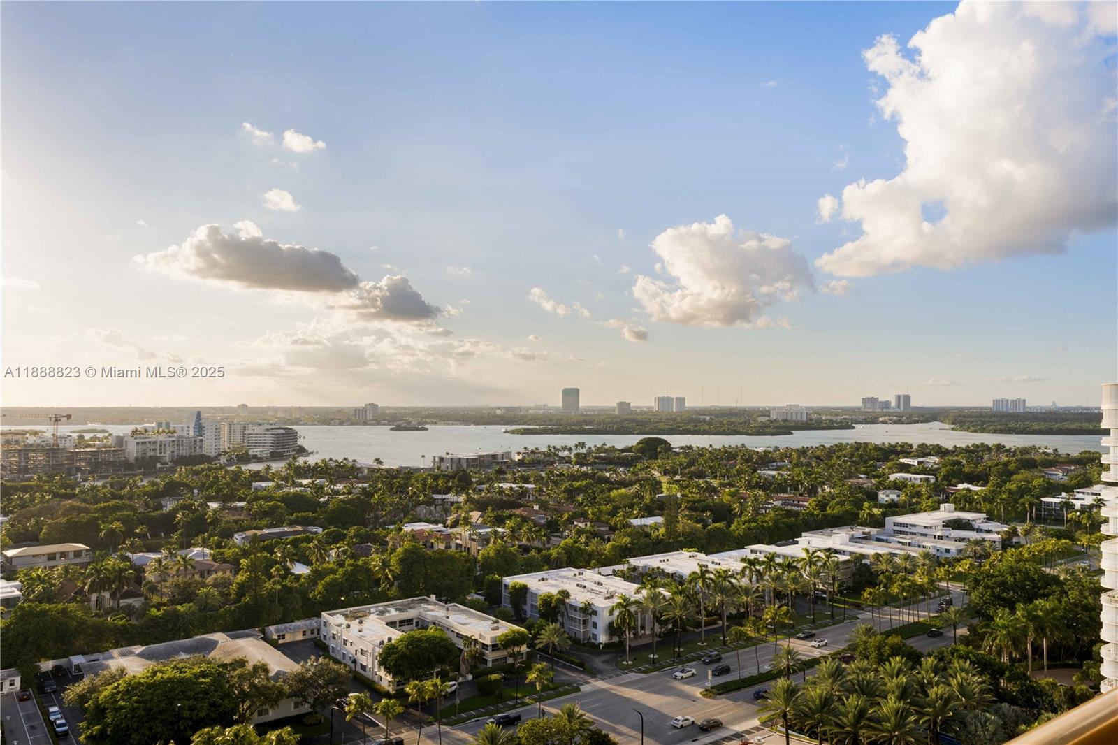 9999 Collins Ave # 19K