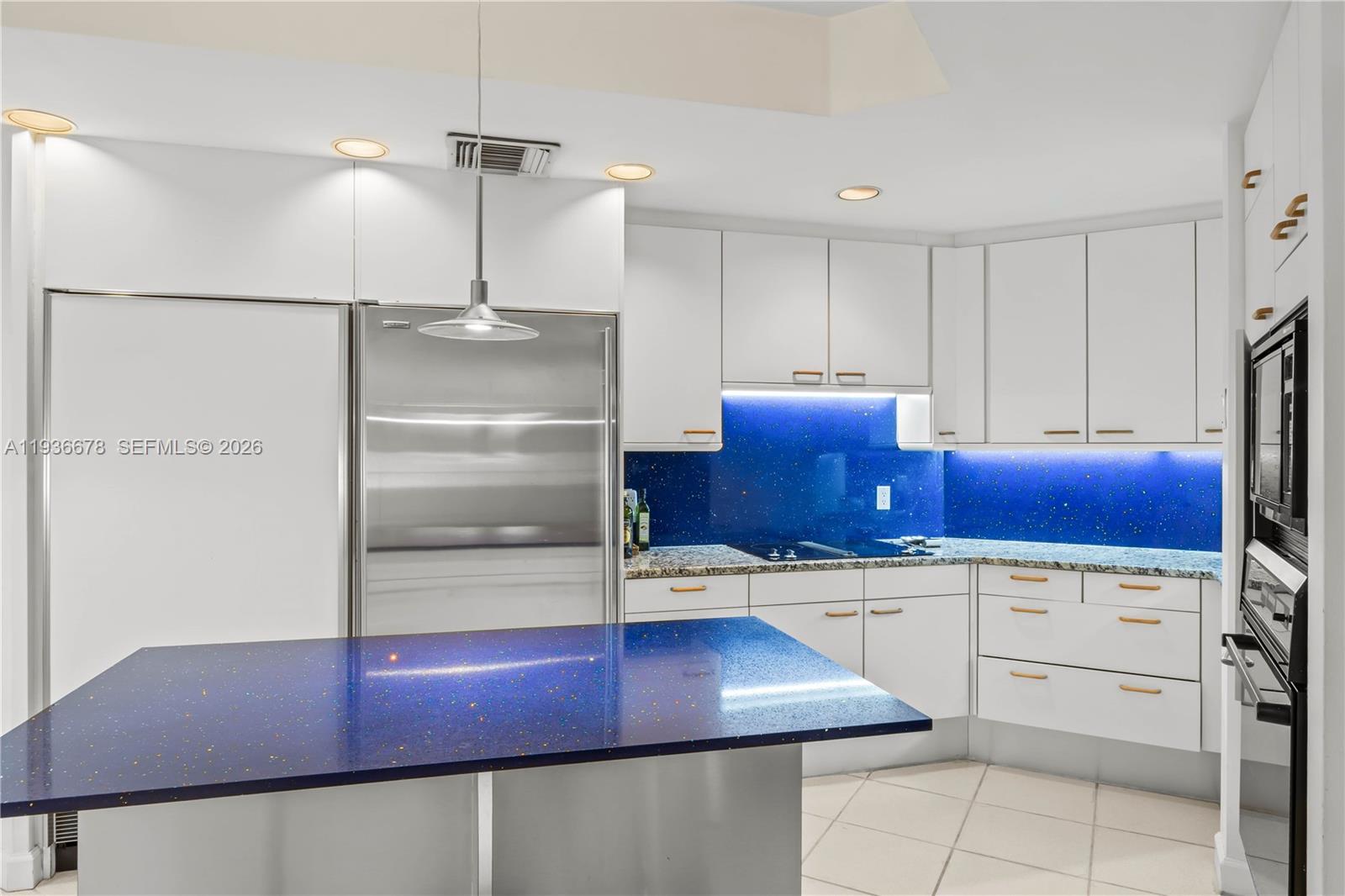 9999 Collins Ave # 12A