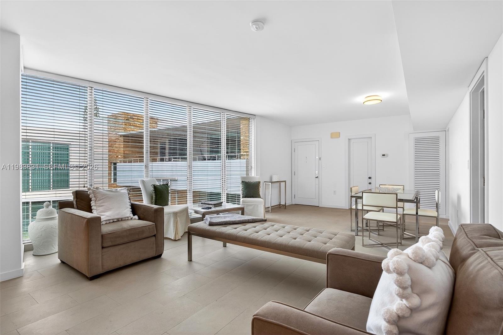 10178 Collins Ave # 208